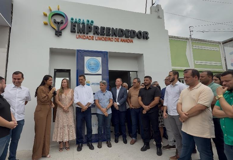 Prefeitura entrega Casa do Empreendedor e reforça compromisso com o desenvolvimento local