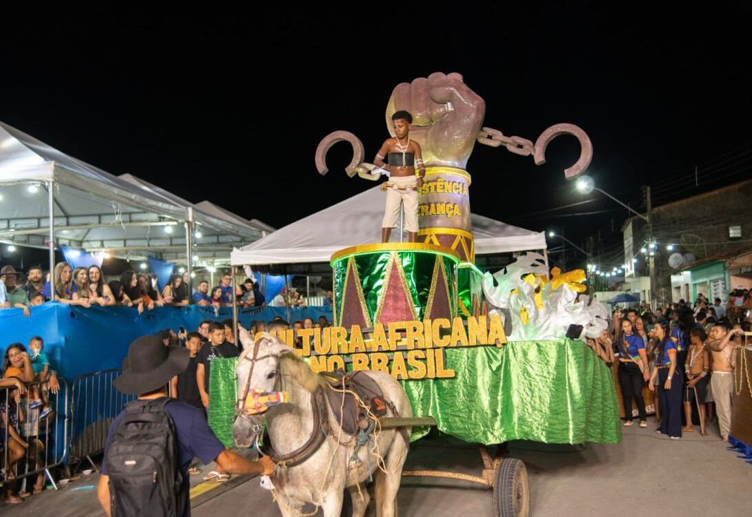 Carroceata 2025 encanta moradores do Distrito Pé Leve e celebra raízes culturais do Brasil